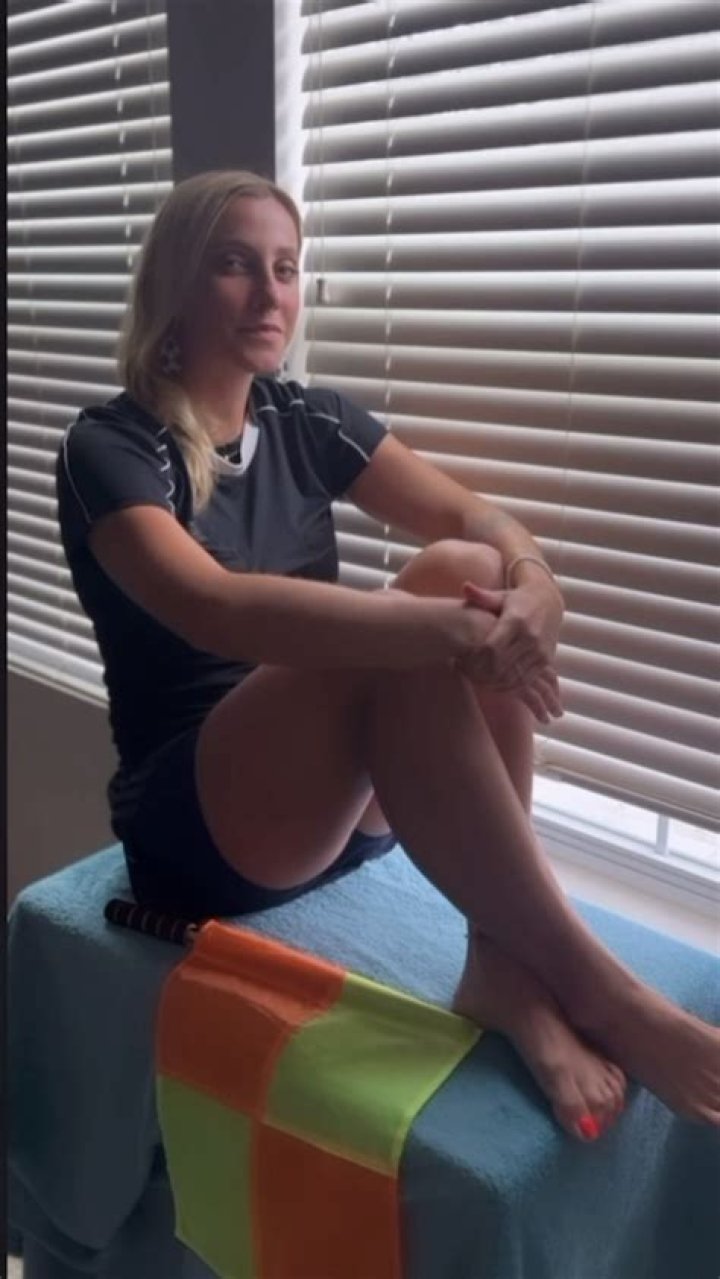 Fernanda Colombo Feet (14 sexy photos) Sexy Feets