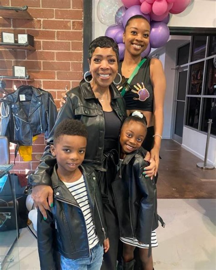 Shirley Strawberry Wiki, Age, Net Worth, Husband, Daughter